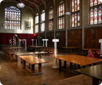 著名的切尔滕纳姆学院